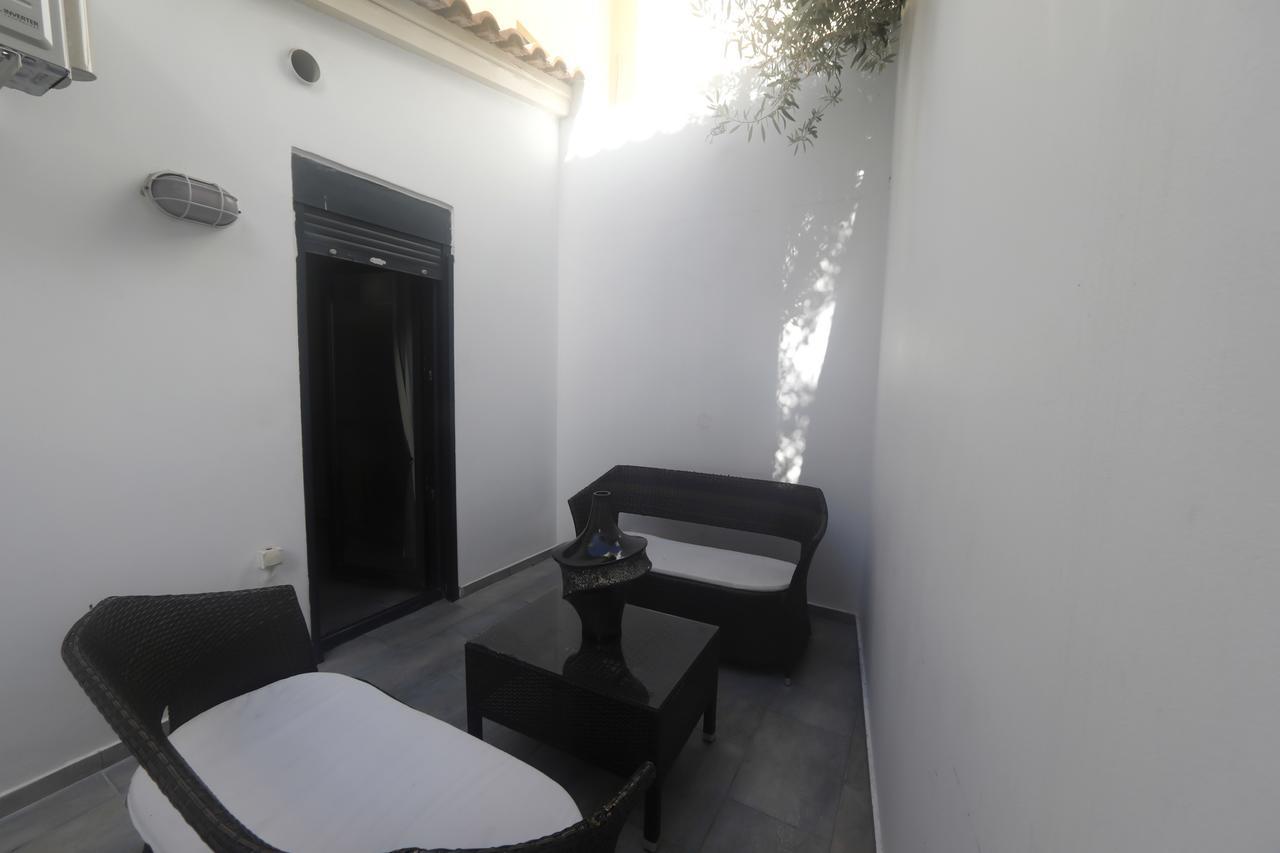 Gazi Boutique Apartment 2 Афины Экстерьер фото